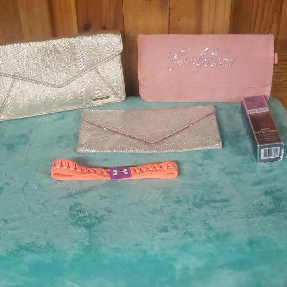 Makeup bag lot